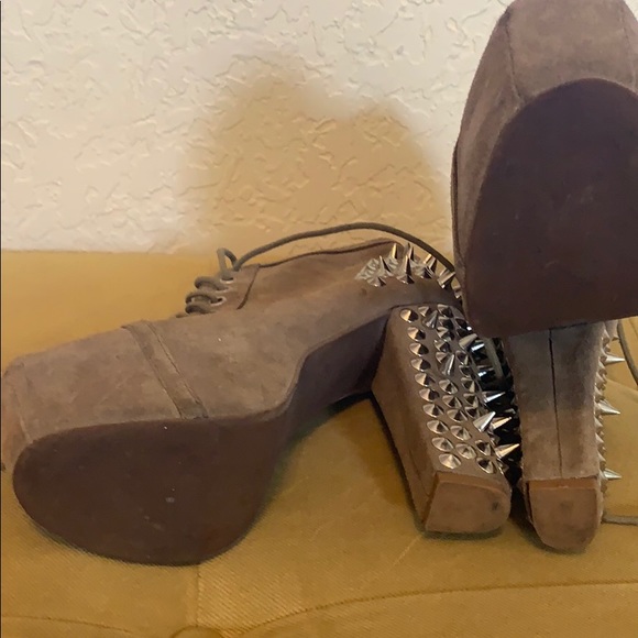 Jeffrey Campbell Spike Lita - Picture 2 of 3